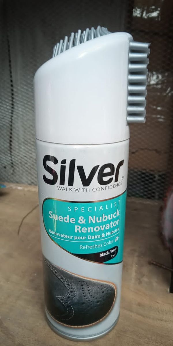 Shinning Black Suede Shoe Spray Polish