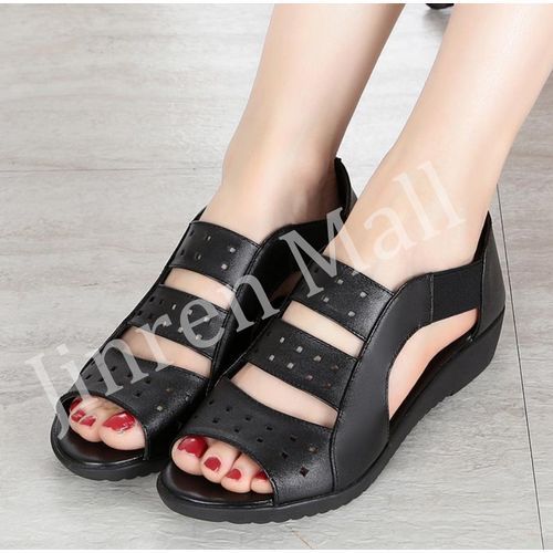 Ladies Fashion Hollow Breathable Sandals-Black