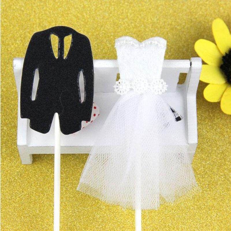 2PCS For One Set Bride And Groom Cake Topper Custom Wedding Cake Inserted Decoration Birthday Wedding Dessert Table Decoration