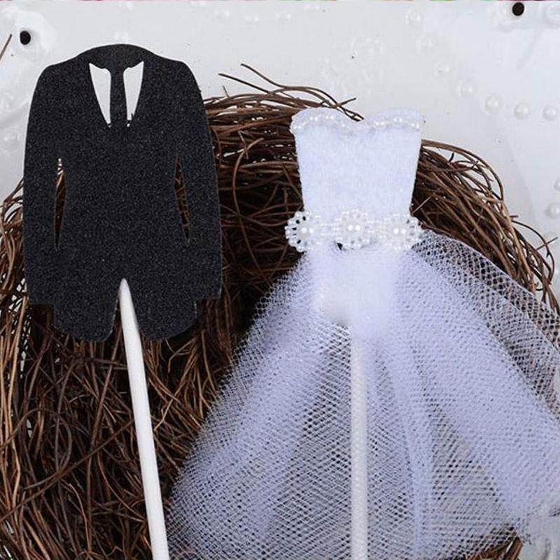 2PCS For One Set Bride And Groom Cake Topper Custom Wedding Cake Inserted Decoration Birthday Wedding Dessert Table Decoration