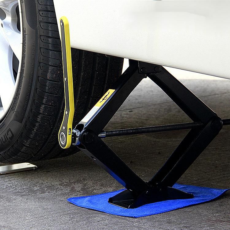 Car-Mounted Manual Jack Ideal for Changing Tires on Small Cars Repairing and replacing car tires with a jack