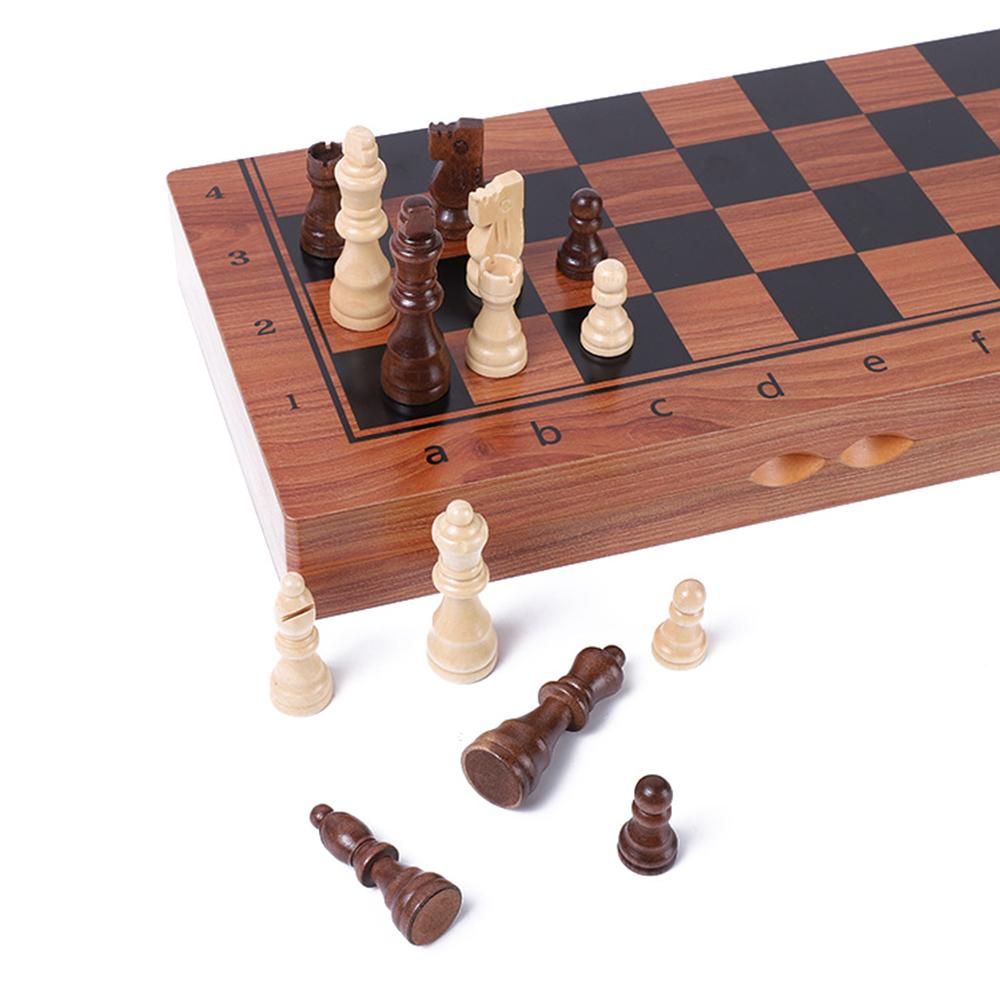 Magnetic Wooden Folding Chess Set with Felted Game Board Interior Folding Chessboard Travel Lightweight Board Educational Toys Parlor Game Outdoor Portable Parent-Child Toy