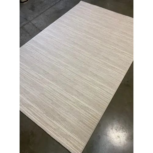 Center Rug - Oriental Cream Plush - 7x10ft