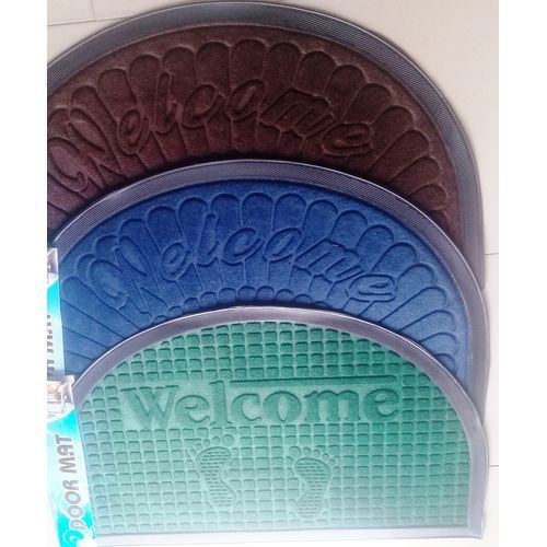 A SET OF 3 PIECES   DOOR FOOTMAT