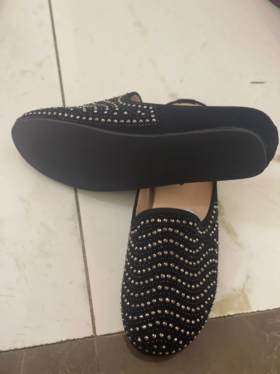 LADIES LOW HEELED SHOE FOR INDOOR AND OUTDOOR WEAR EVENT OR PARTYS