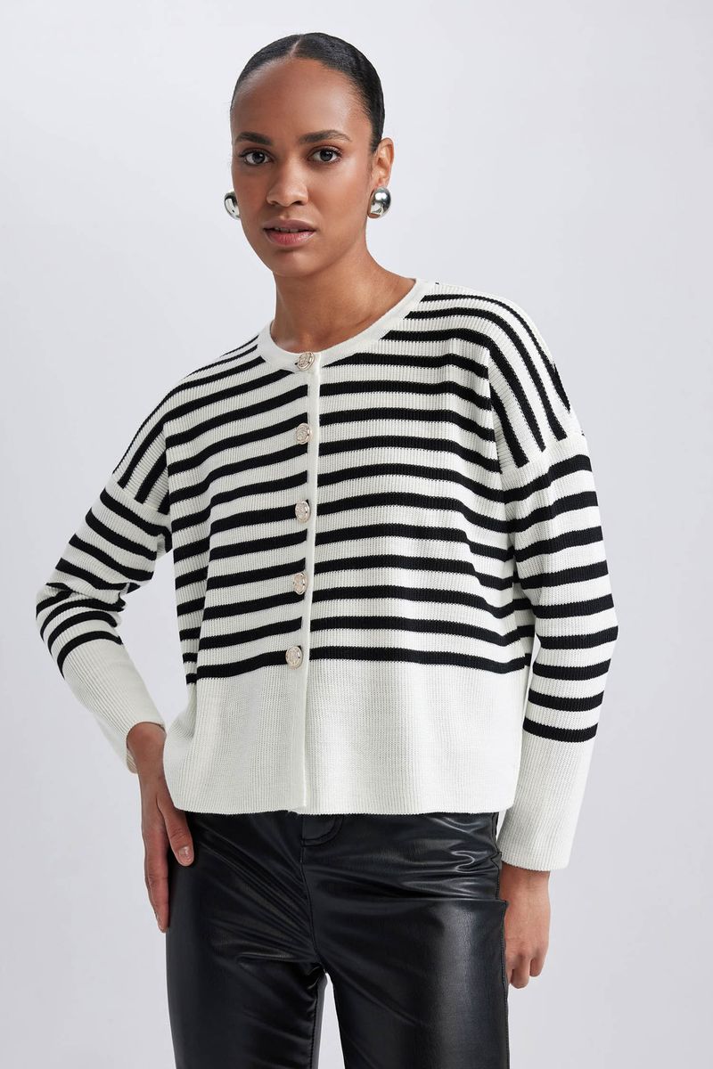 Woman Casual Relax Fit Crew Neck Long Sleeve Tricot Cardigan - Ecru