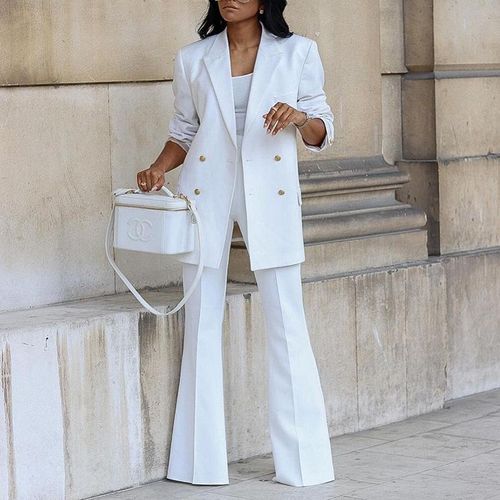 Classy Suit With Wide Legged Pant