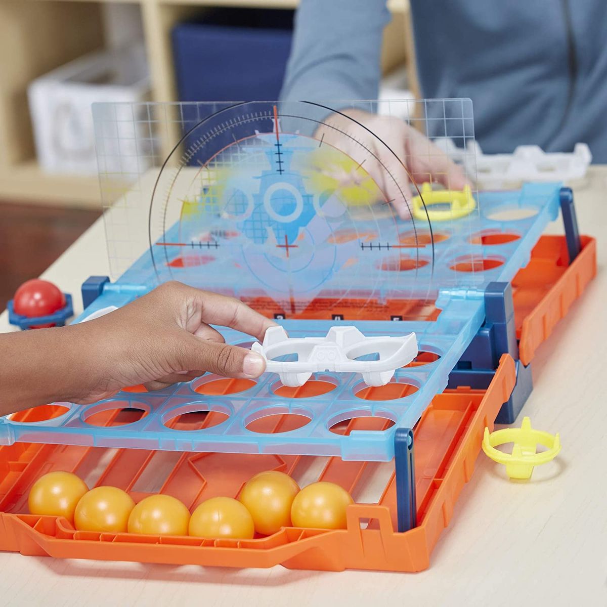 Battleship Shots Strategy Ball-Bouncing Game