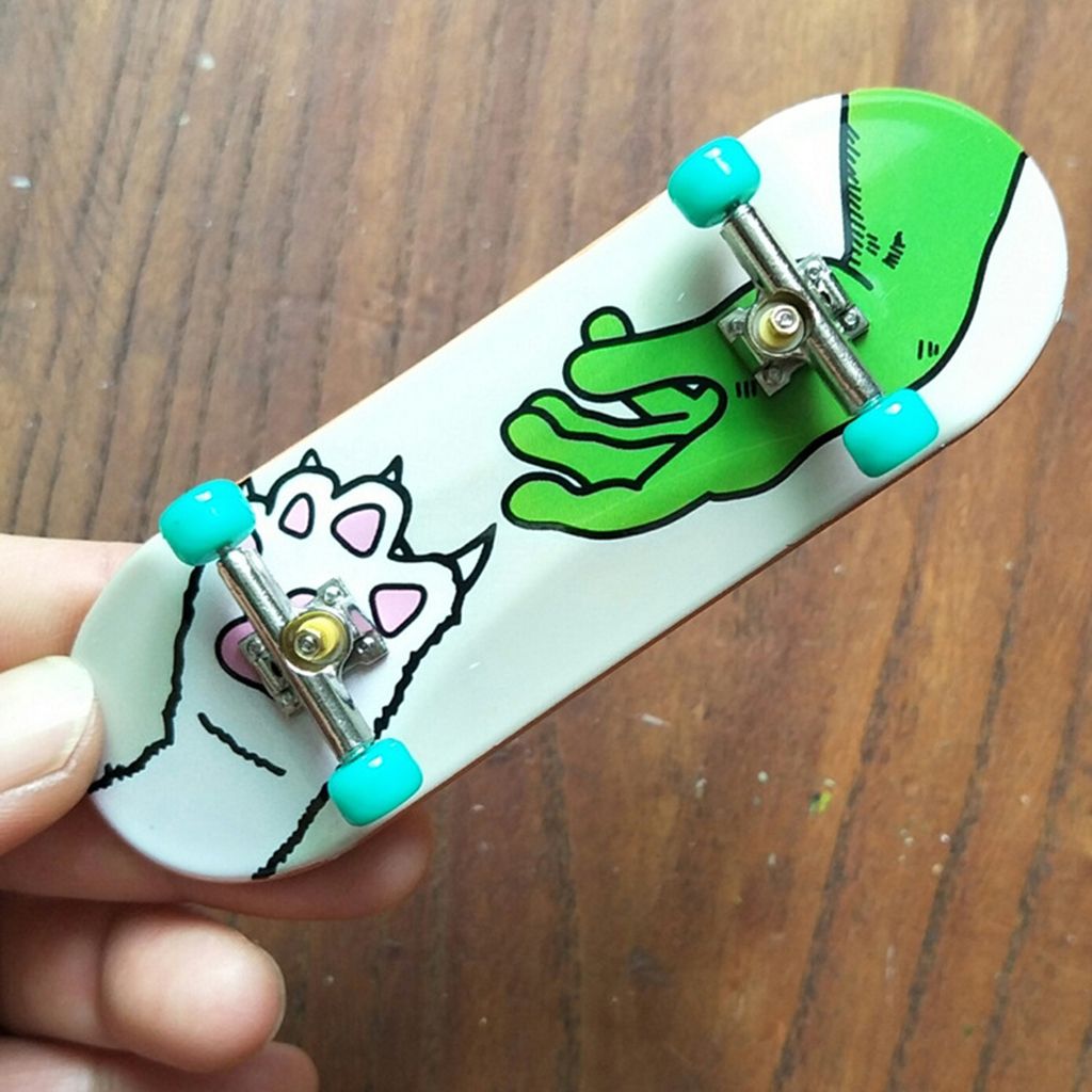 Mini Fingerboard Finger Skate Board Kids Children Toys   Gift D