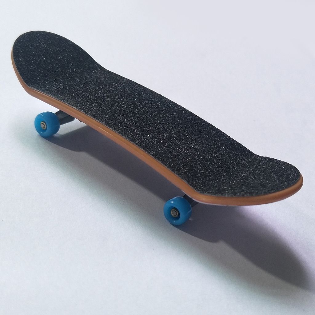 Mini Fingerboard Finger Skate Board Kids Children Toys   Gift D