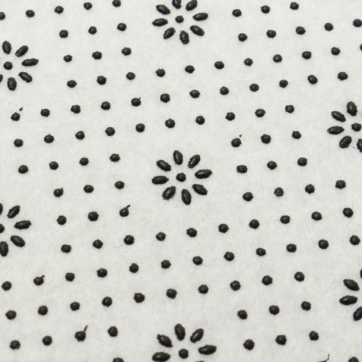 4PC Bathroom Washroom Rug Mat Toilet Lid Cover Bath Mats Shower Curtain Skull D02345 * 75 Three Piece Floor Mat Set