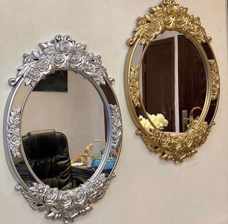 Classic Shophisicated Wall Mounted Queen Mirror