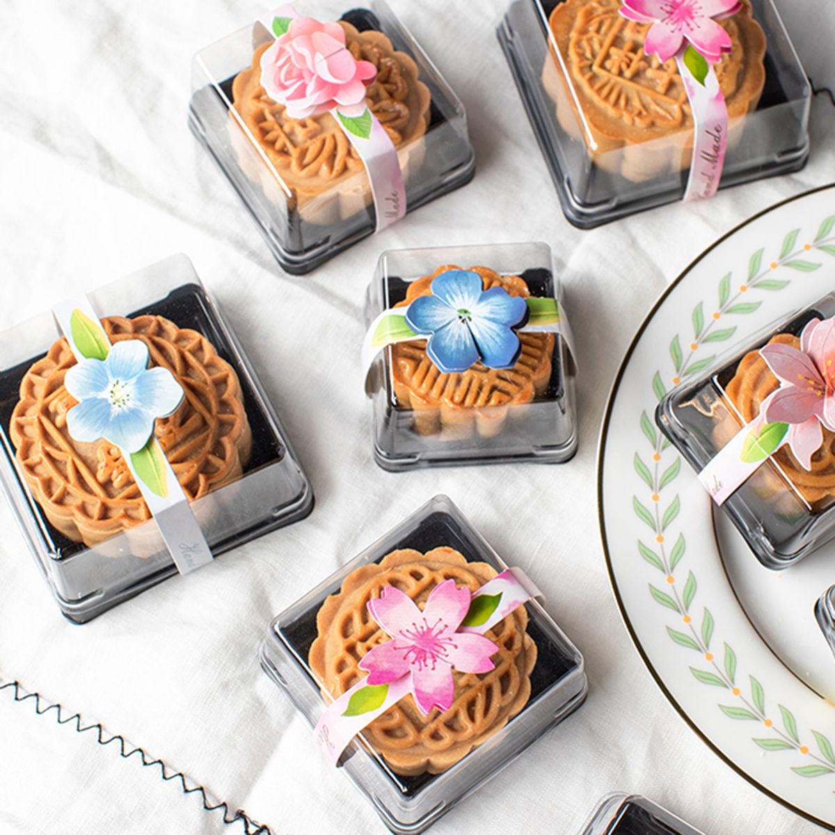 50Pcs Moon Cake Box Egg Yolk Pastry Box Black
