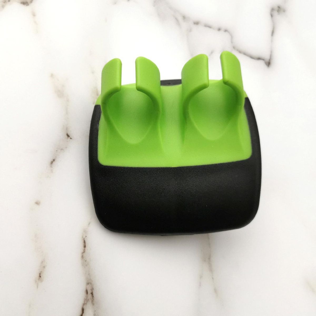 2 Pcs Fruit Graters Finger Grip Cabbage Graters Green and Black