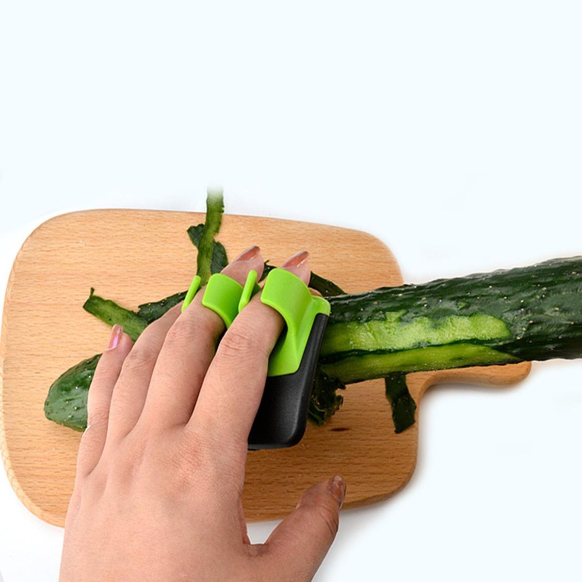 2 Pcs Fruit Graters Finger Grip Cabbage Graters Green and Black