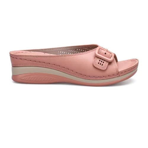 Fully Padded Air Vent Slippers