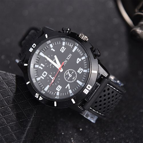 Men's Fashion Sports Quartz Watch - Black