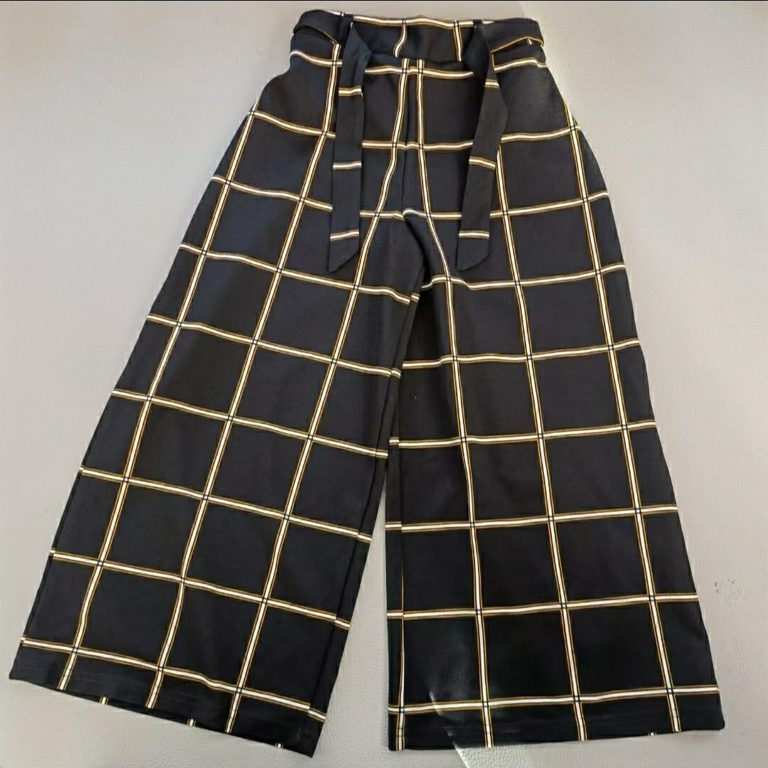 Girls Checkered Palazzo Pants With Belt