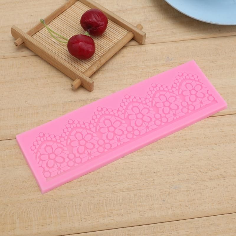 2 PCS DIY Baking Tools Lace Silicone Moulds Fondant Cake Surrounding Decoration Tools Chocolate Mould