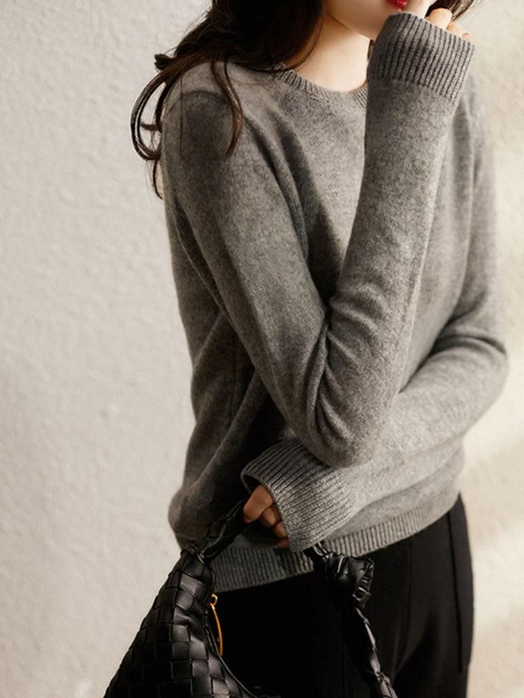 Slim fitting round neck solid color thickened bottom sweater for women's spring and autumn 2022 long