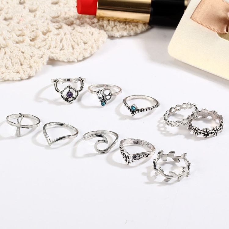 10 PCS/Set Bohemia Vintage Crystal Openwork V-shaped Flower Ring Set