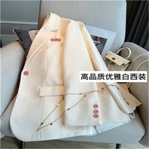 Spring 2023 New Temperament Youthful-Looking White Suit Jacket Women's Funky Casual Pink Button Casual All-Matching Small Suit