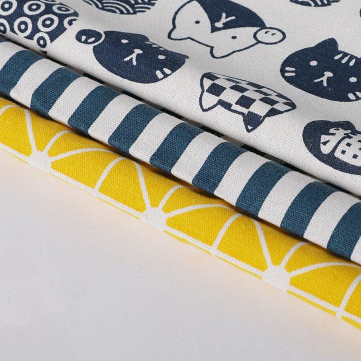 Pet Cot Bed for Cat Dog Portable Elevated Summer Breathable