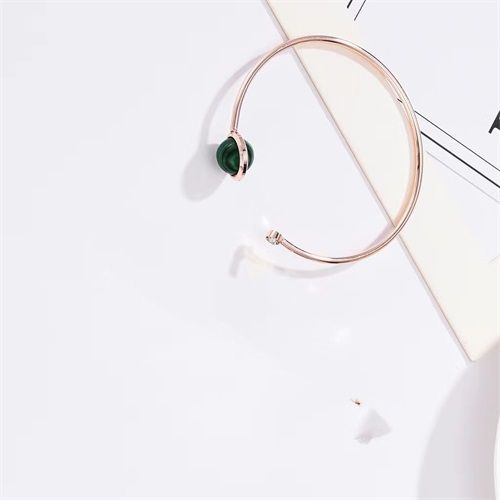 Square Head Mesh Strap Watch+bracelet Set