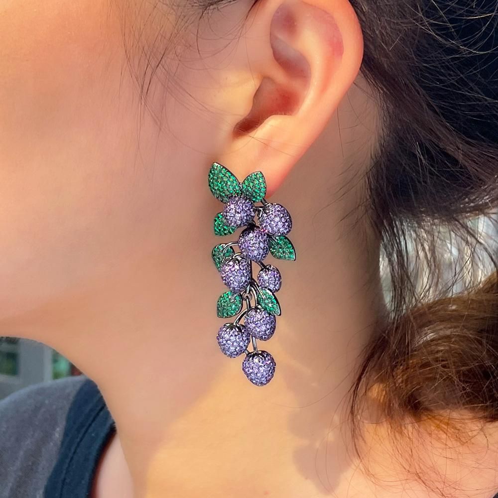 CWWZircons Luxury Micro Pave Purple Green Cubic Zirconia Stone Big Long Dangle Drop Leaf Wedding Party Earrings for Women CZ388