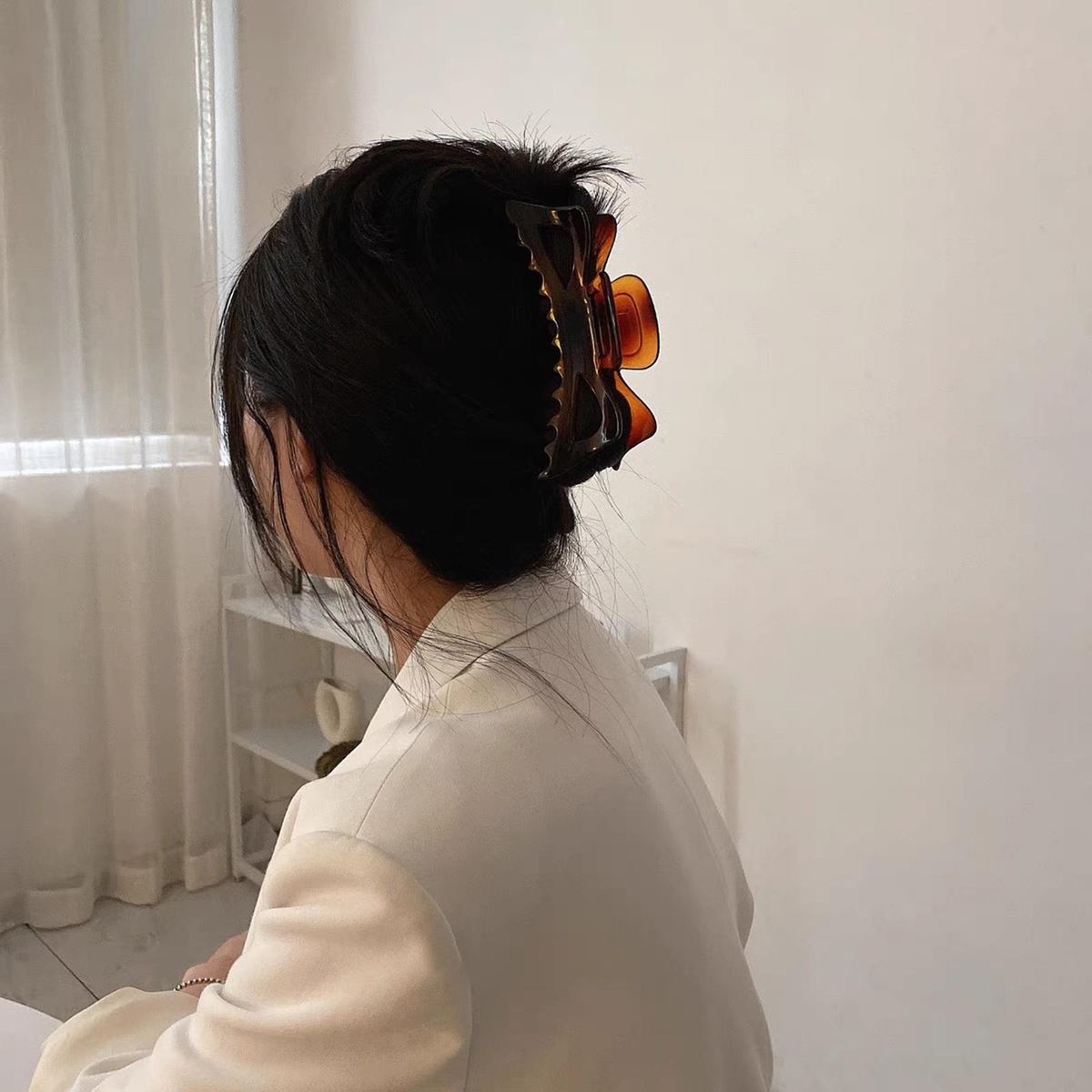 Large Hair Claw Clips Grip Clamps Hair Accessory for Women Girls Hair Styling