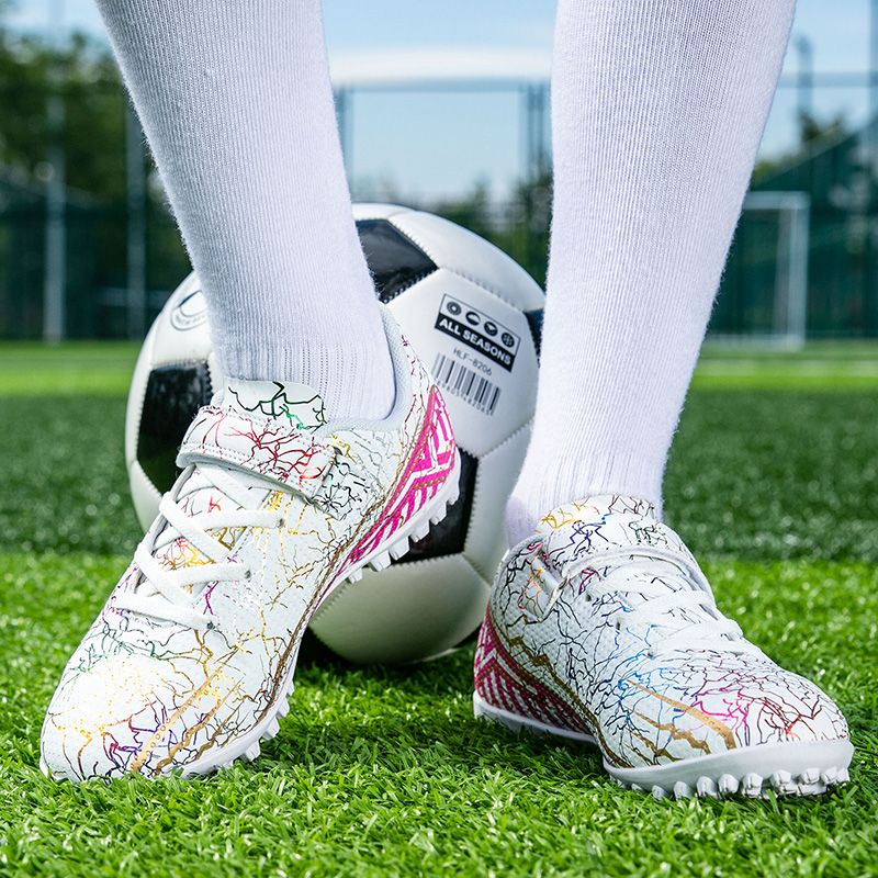 Sports Kids Low Top Outdoor Football Shoes