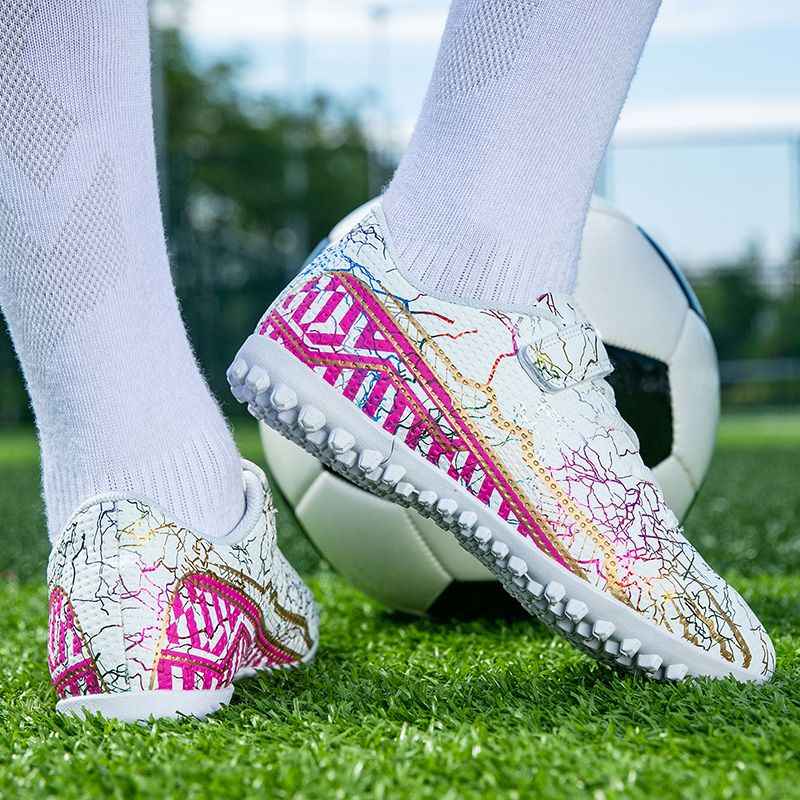 Sports Kids Low Top Outdoor Football Shoes