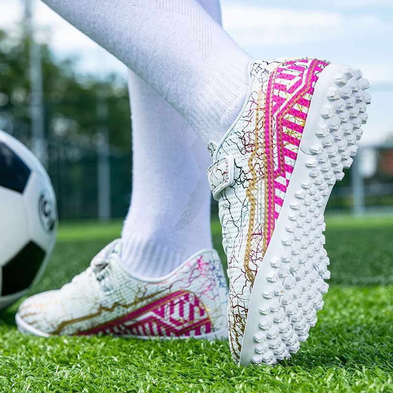 Sports Kids Low Top Outdoor Football Shoes