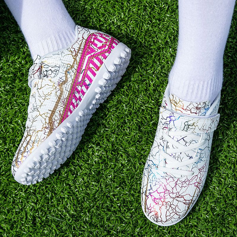 Sports Kids Low Top Outdoor Football Shoes