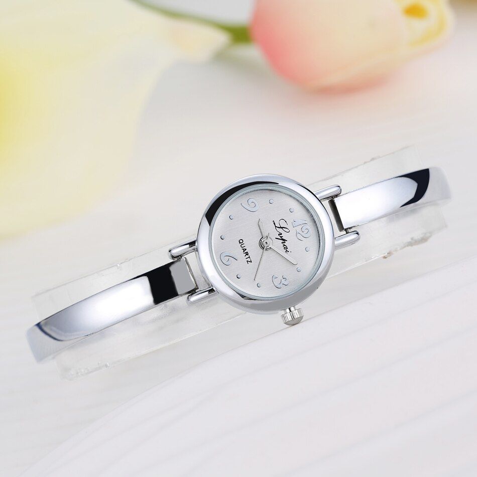 Lvpai Brand Luxury Watch Women Dress Bracelet Watch Crystal Quartz Wristwatch