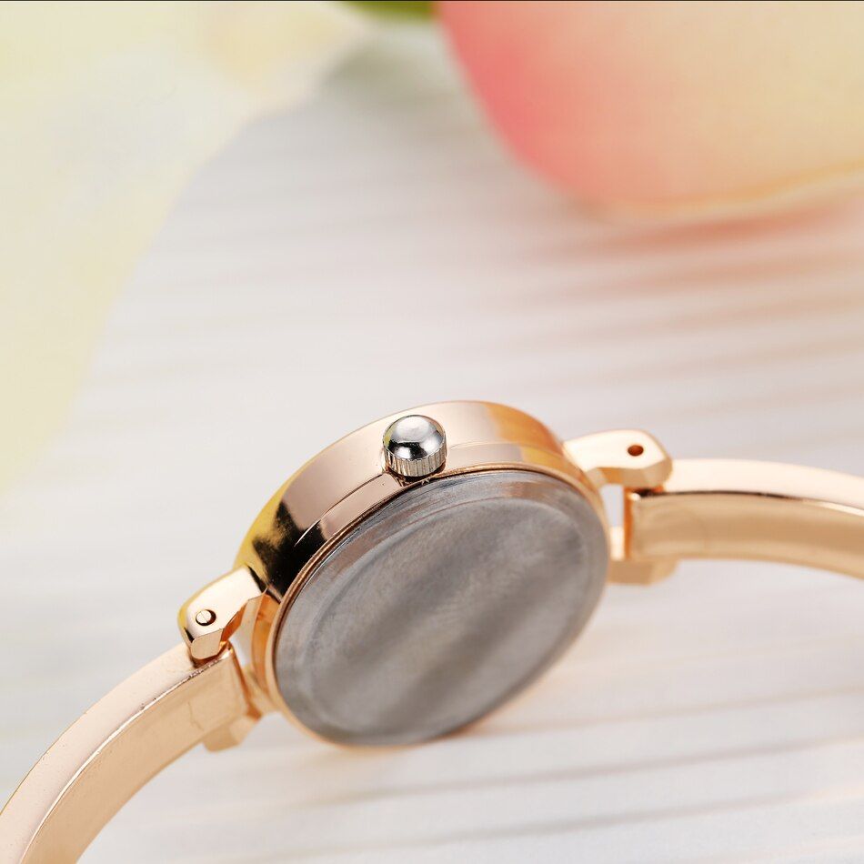Lvpai Brand Luxury Watch Women Dress Bracelet Watch Crystal Quartz Wristwatch