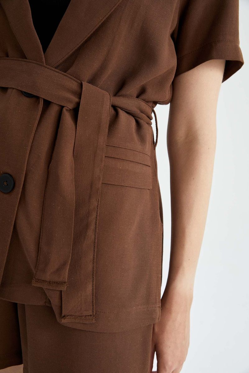 Woman Smart Casual Regular Fit Regular Short Sleeve Blazer - Brown