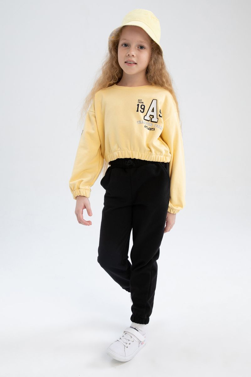 Girl Knitted Regular Fit Crew Neck Sweat Shirt - Beige