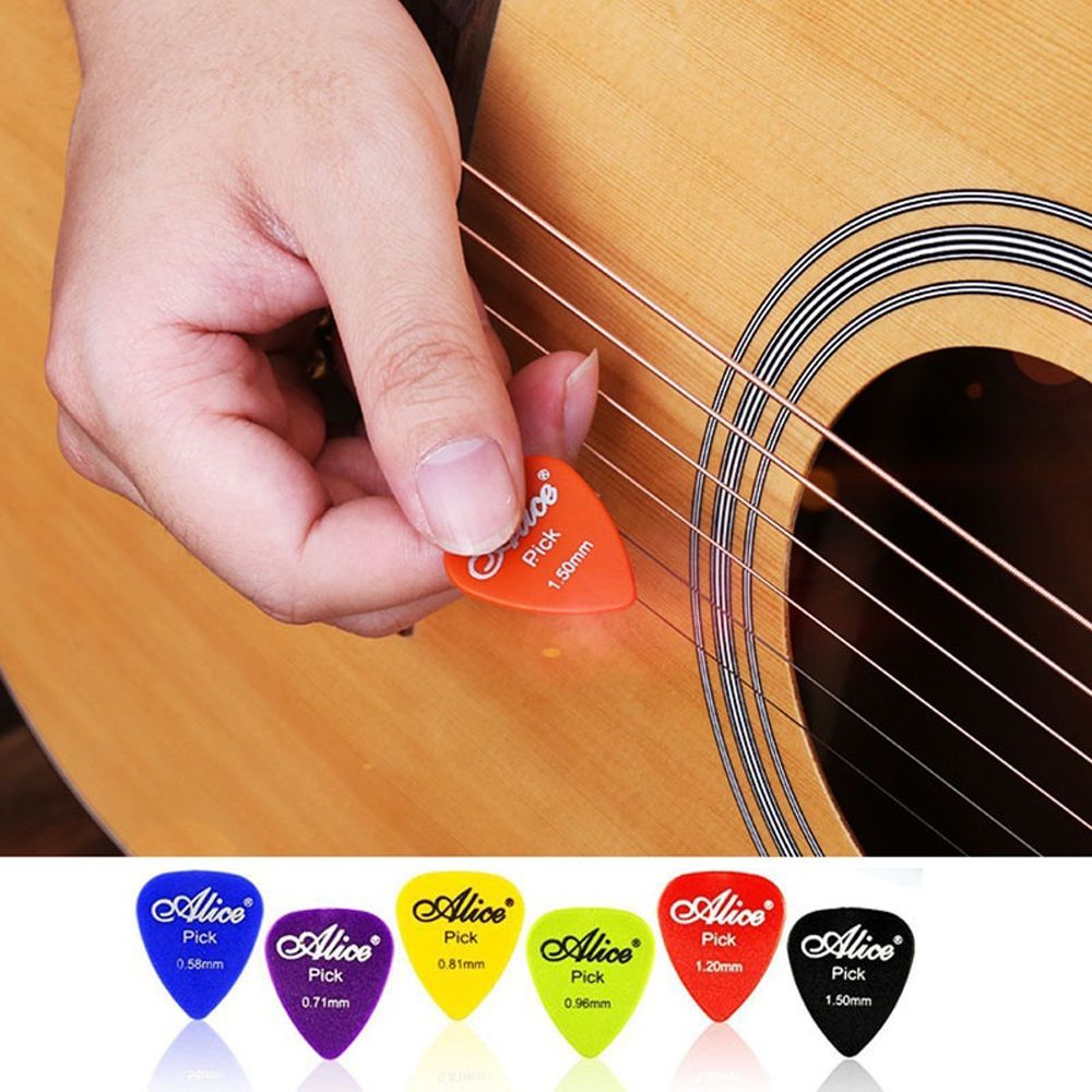 Guitar Picks Box Case Set 0.58-1.5mm Thickness