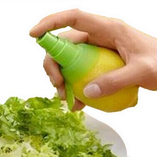 Lemon Juice Sprayer Citrus Spray Hand Fruit Juicer Mini Squeezer-Green