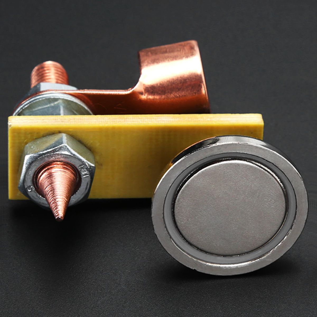 Welding Magnet Head Spotter Connector Auto Bodywork Spotter Tools Welding Machine Ground Connector Car Dent Repair Spare Parts Stud Welding Holder Tools