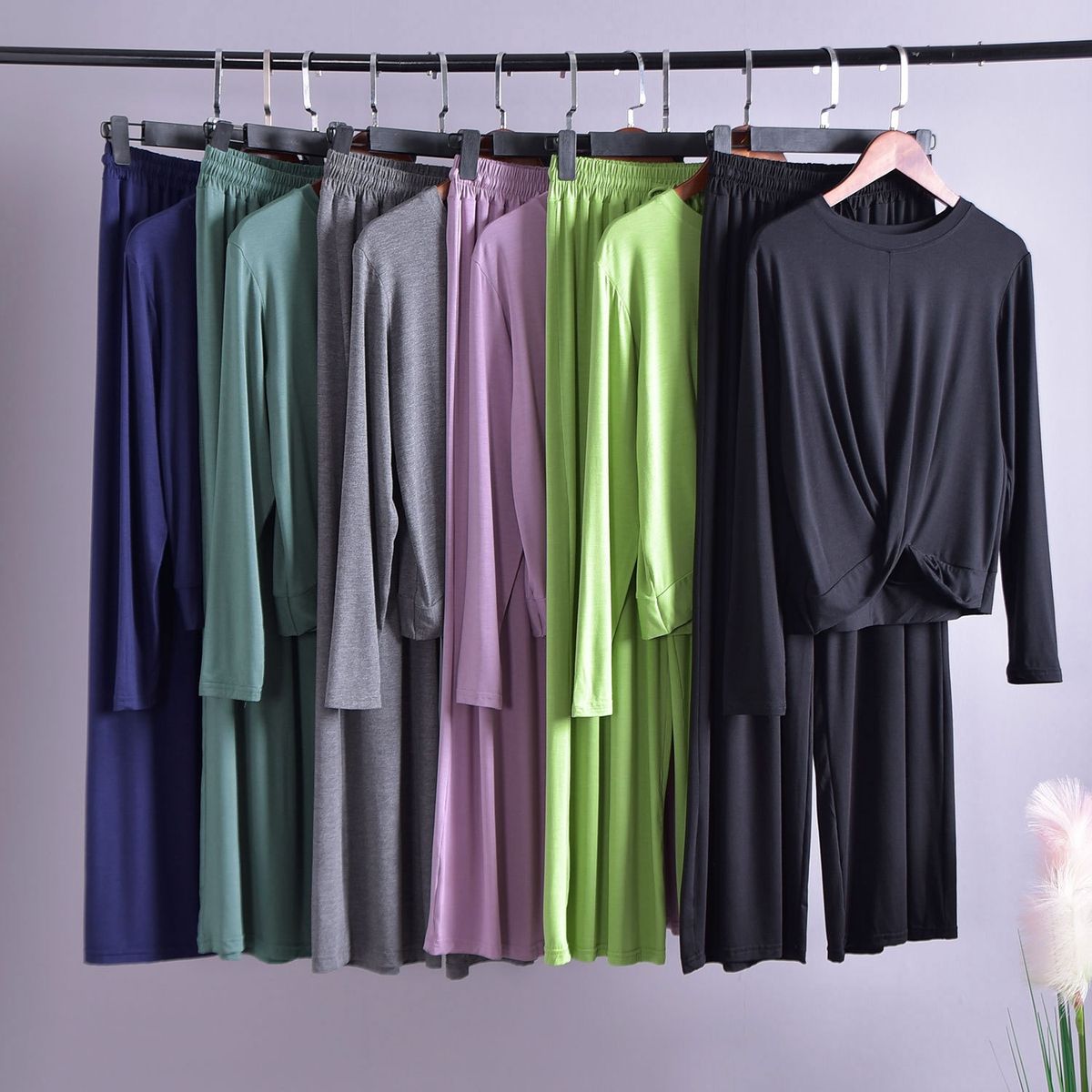 2019 New WOMEN SUITS Female Modal Round Neck Long-sleeved Two-piece SET Wide Leg Pants Casual Suit Yogaclothing 2 Pieces Set（#pink Purple）
