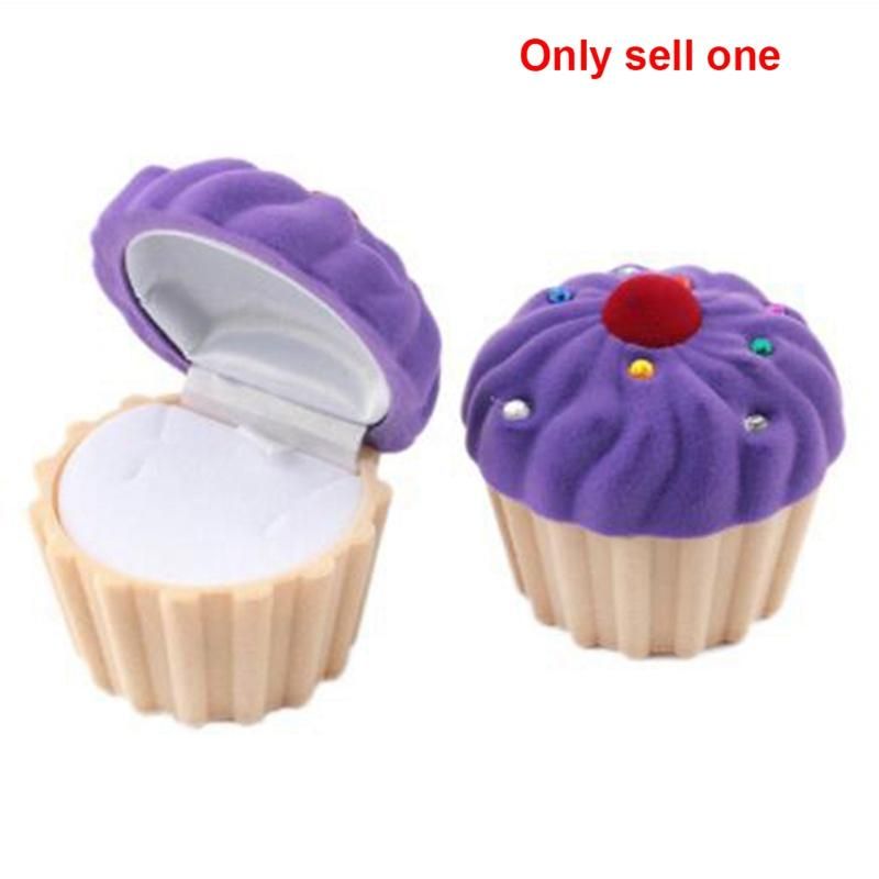 Lovely Cake Gift Box Jewelry Box Case Velvet Wedding Ring Bo
