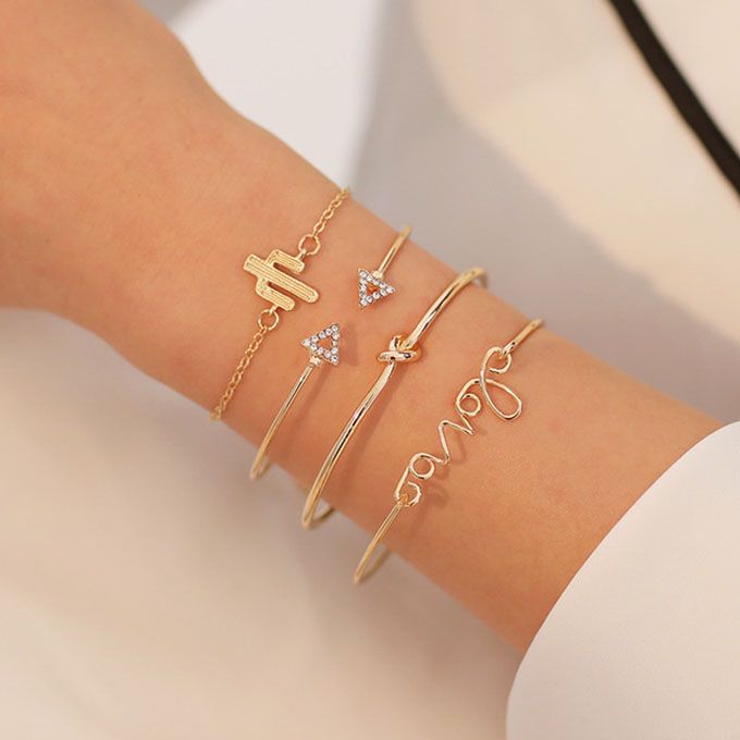 5pcs Set Luxury Women Watches Magnetic Starry Sky Ladies Quartz Wristwatch