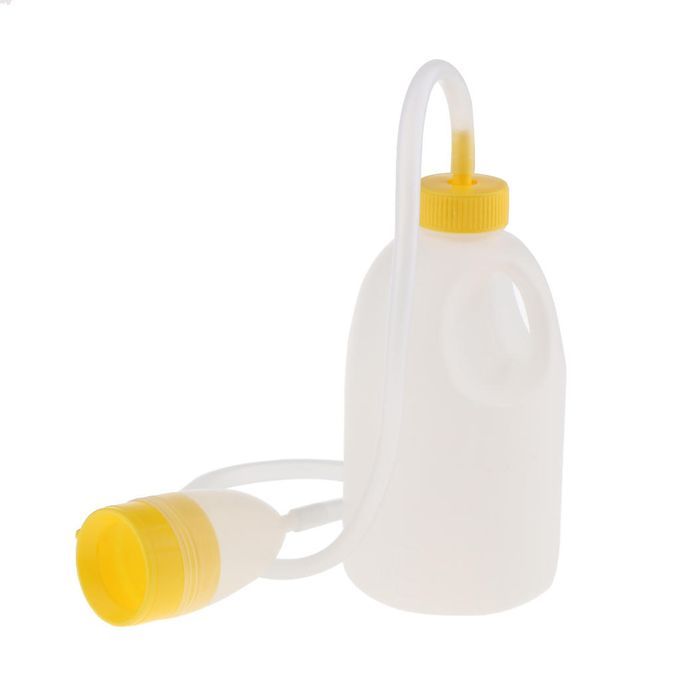 1700ml Reusable Male Bed Pee Urinal Bottle Night Drainage Container