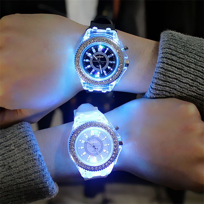 2 Pieces Of Couple Luminous Led Wrist Watch