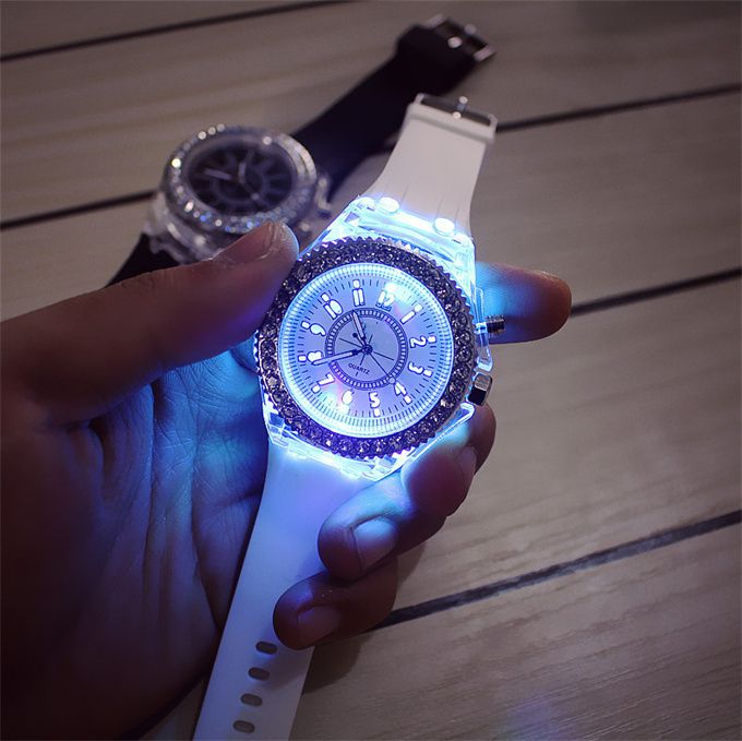 2 Pieces Of Couple Luminous Led Wrist Watch