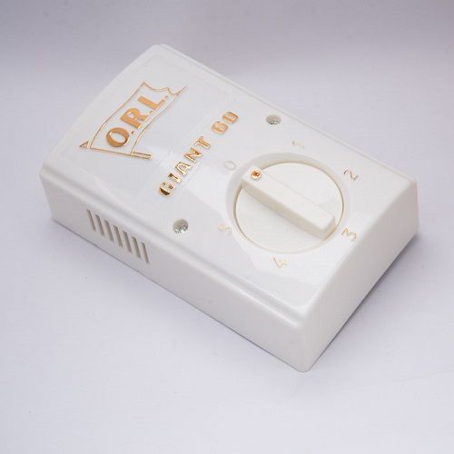 Regulator Giant 60--White