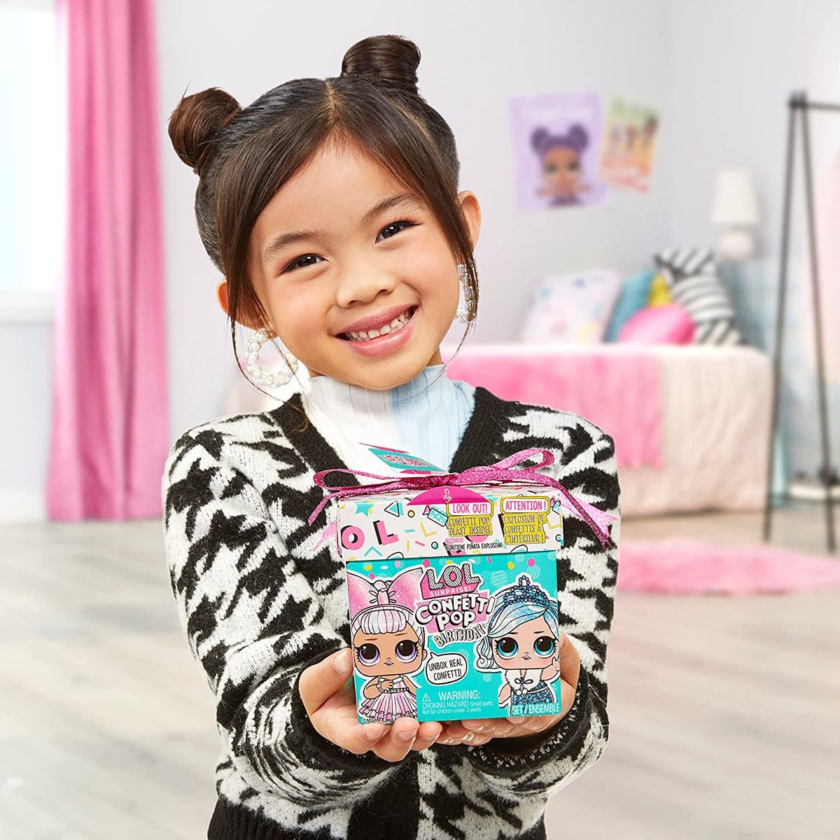 Confetti Pop Birthday With Collectible Doll 8 Surprises