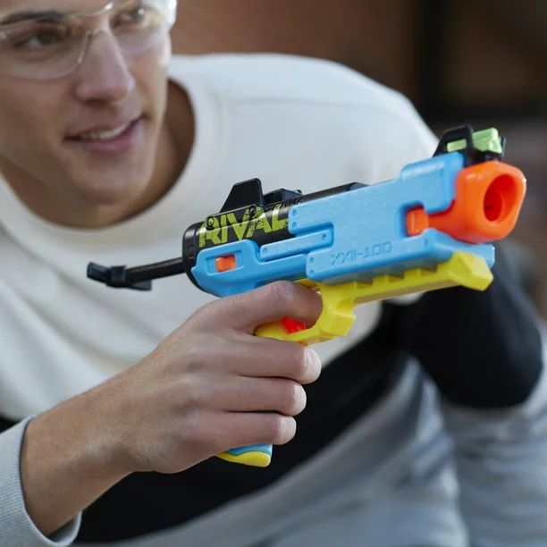 Nerf Rival Fate XXII-100 Blaster Includes 3 Nerf Rival Accu-Rounds